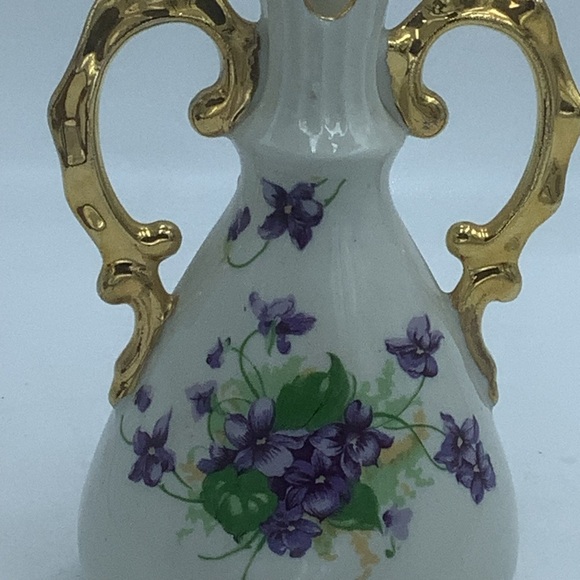 Gold Handled Vase with Violets - Picture 2 of 8